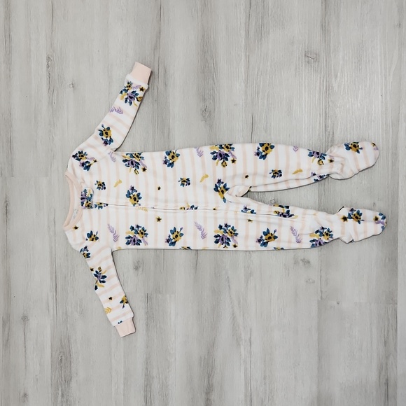 🌺 Super soft baby pj 🌺 - Picture 1 of 6